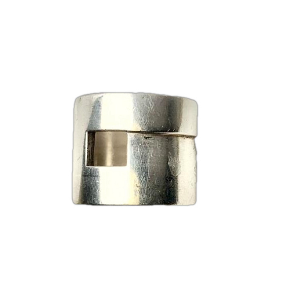 Gucci ring G
